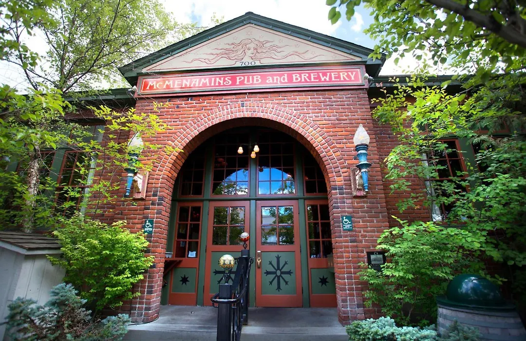 Mcmenamins Old St. Francis School-1