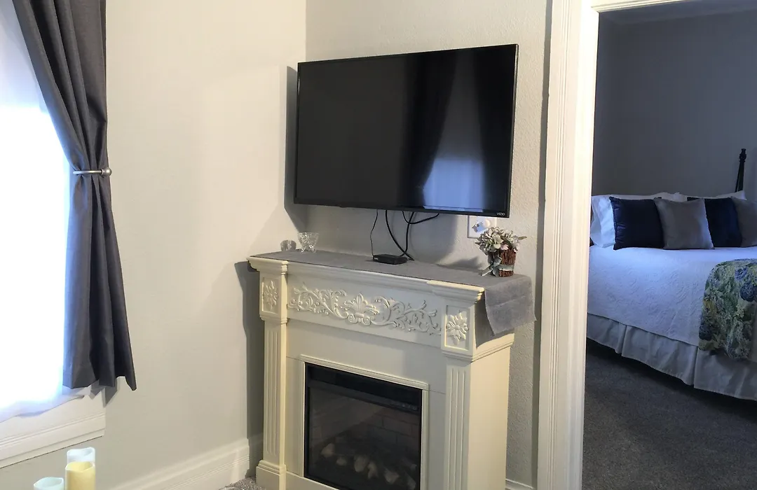 Elmwood House-1