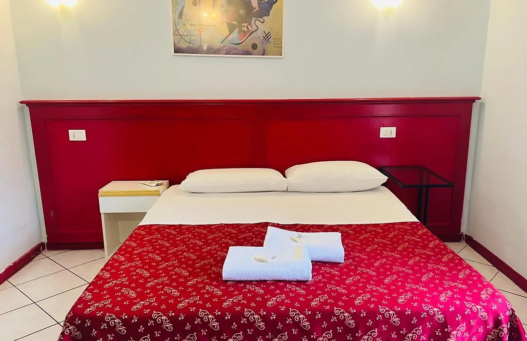 Fanti Rooms-1