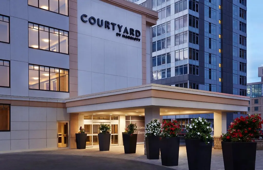 Courtyard By Marriott Ottawa Downtown-1