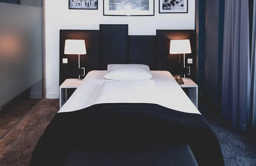 Hotel Bliss-1