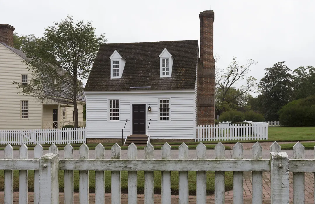Colonial Houses Historic Lodging-1