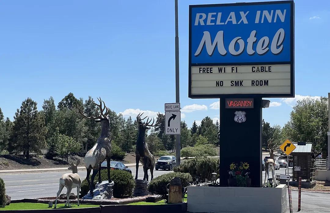 Relax Inn-1