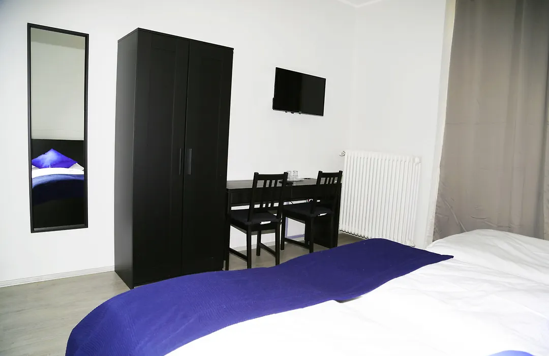 Main Hotel Frankfurt City-1