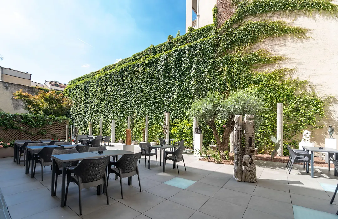 Hotel Milano Castello-1