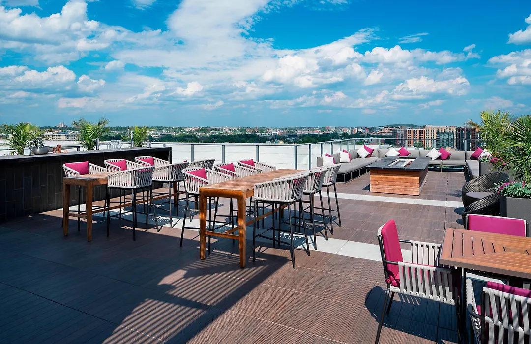 Courtyard By Marriott Washington Downtown/Convention Center-1