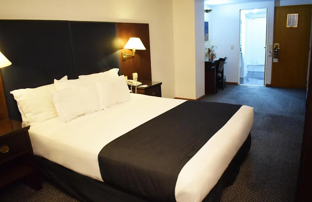 Hotel Dolmen-1
