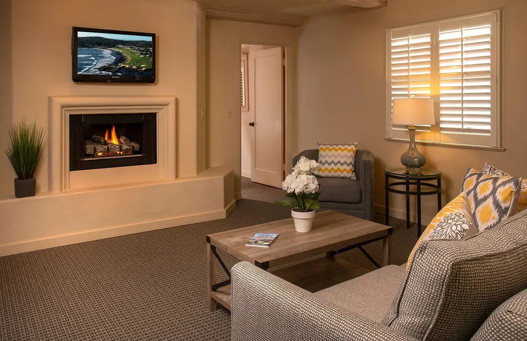 Carmel Country Inn-1