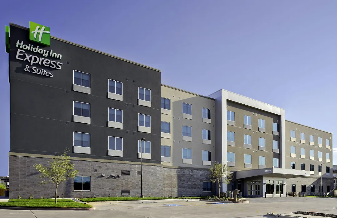 Holiday Inn Express & Suites Lubbock Central - Univ Area By Ihg-1