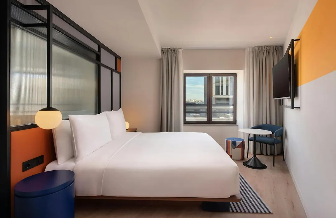 Aloft By Marriott Madrid Gran Via-1