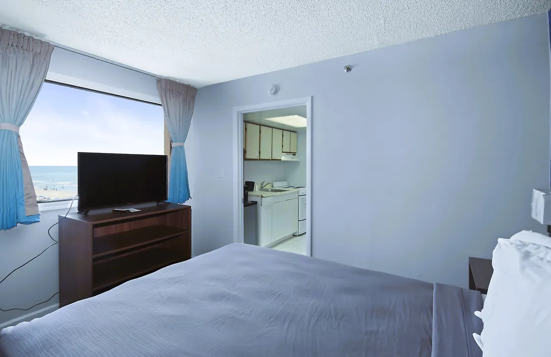 South Seas Ocean Front-1