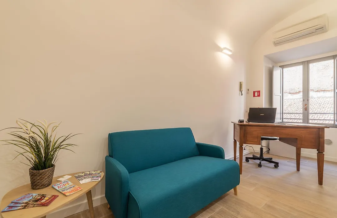 Roma Station House-1