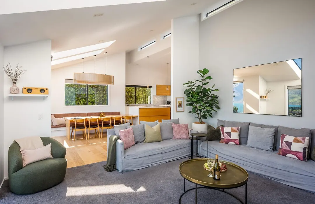 Tonic Lodge- Hot Tub- Bbq- Free Parking- Ac-1