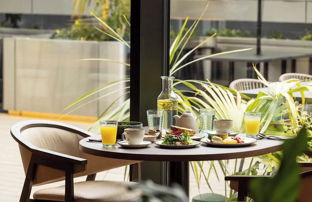 Hotel Groove Shinjuku, A Parkroyal Hotel-1