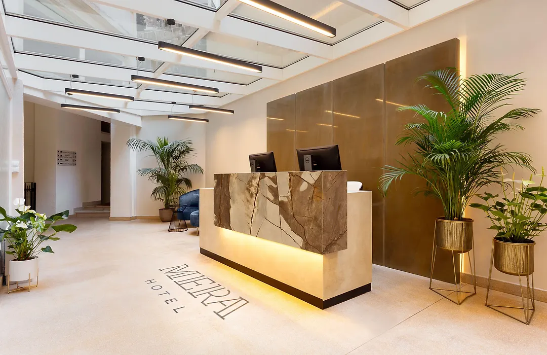 Mera Hotel-1