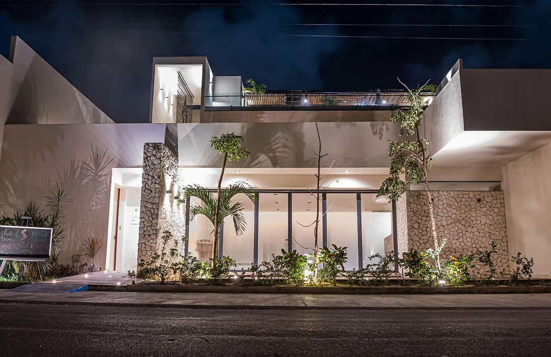 Moonshine Tulum Hotel & Hostel-1