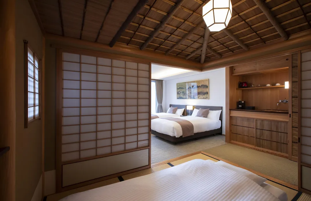 Rinn Gion Hanatouro-1