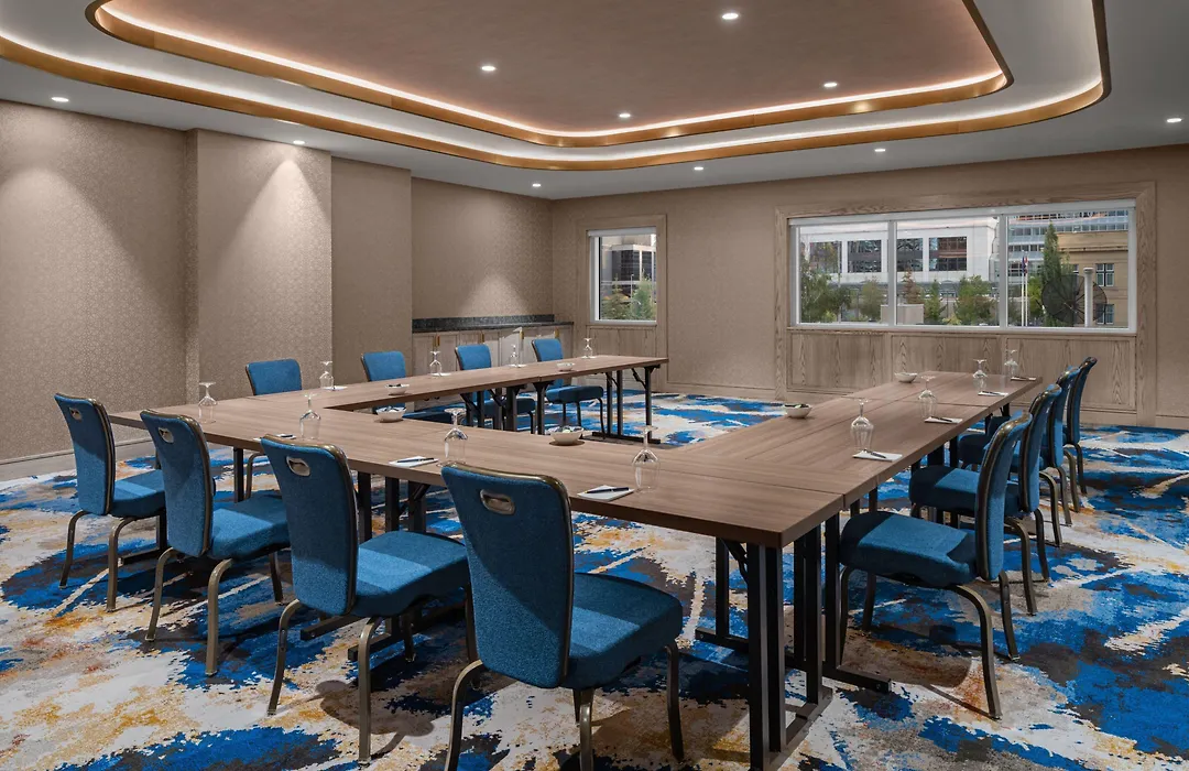 Courtyard By Marriott Calgary Downtown-1