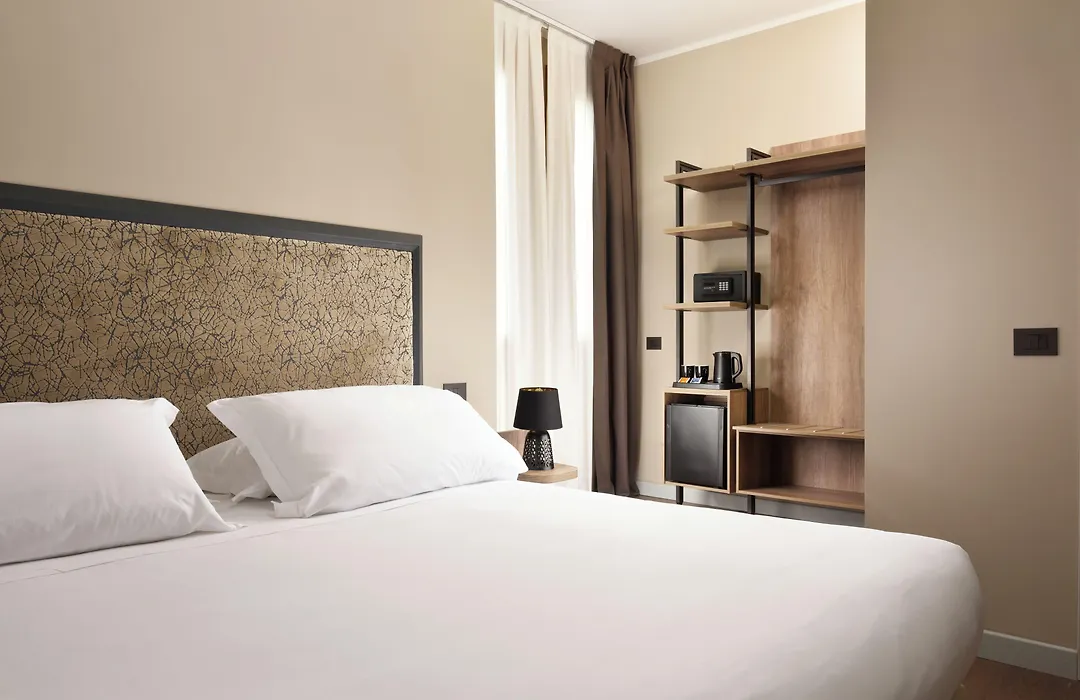 Essence Hotel-1