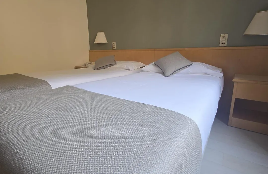 Mokinba Hotels Sant'Ambroeus-1