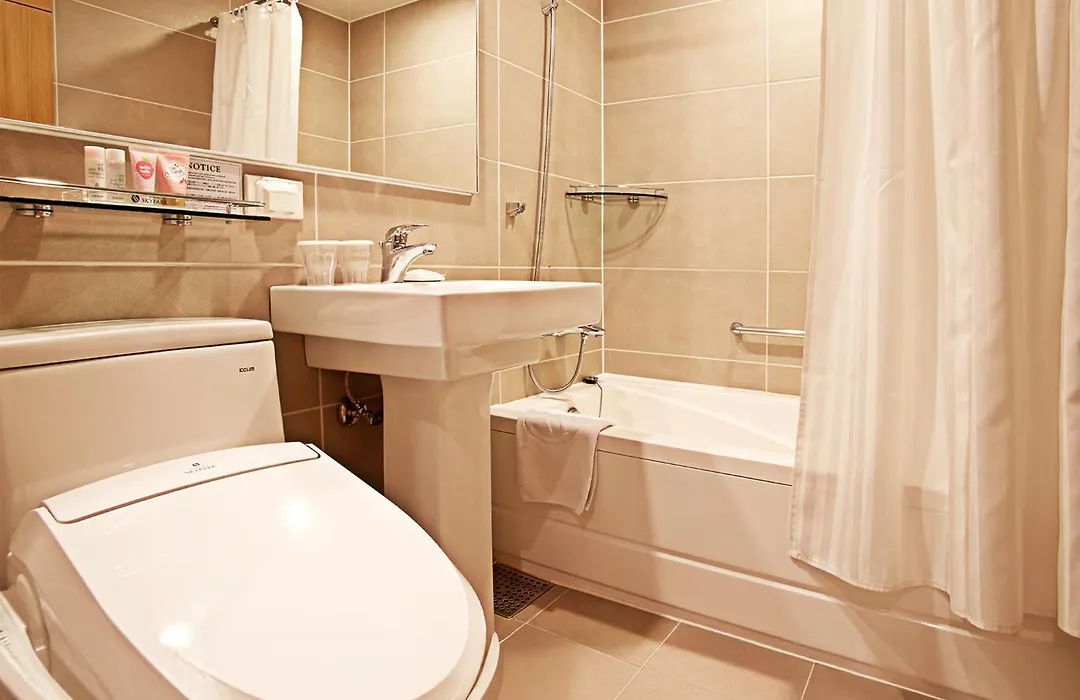 Hotel Skypark Myeongdong 1-1