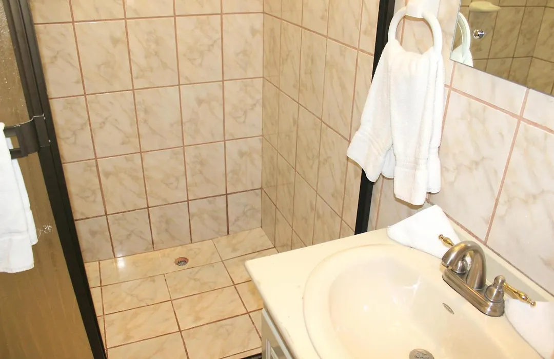 Sportsmens Lodge - Gentlemen'S Club (Adults Only)-1
