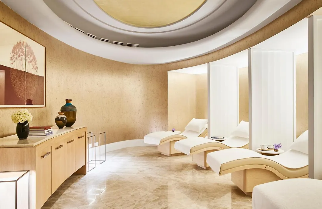Four Seasons Hotel Madrid-1