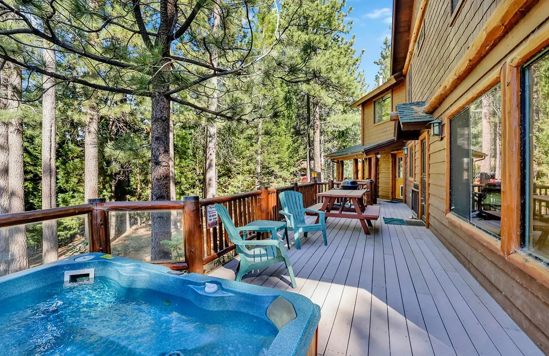 Eagle Point Lake House #2471-1