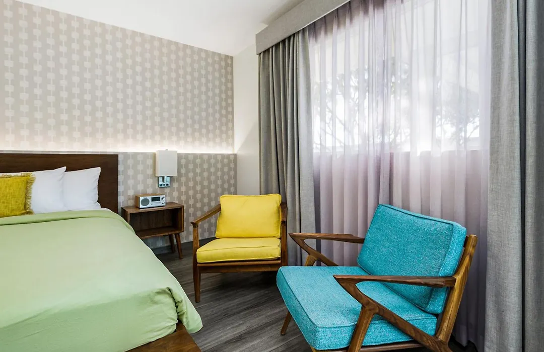 The Skylark, A Palm Springs Hotel-1
