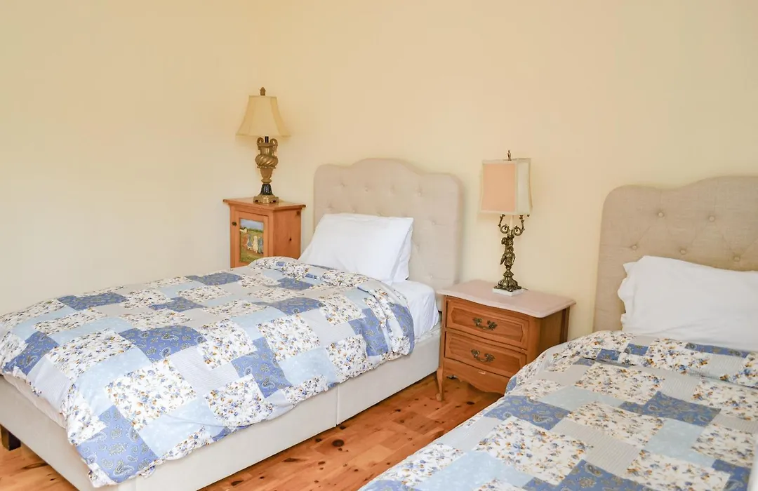 The Jellybean Heritage Inn-1