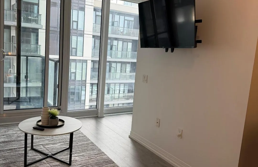 Luxury Condo Downtown Toronto-1