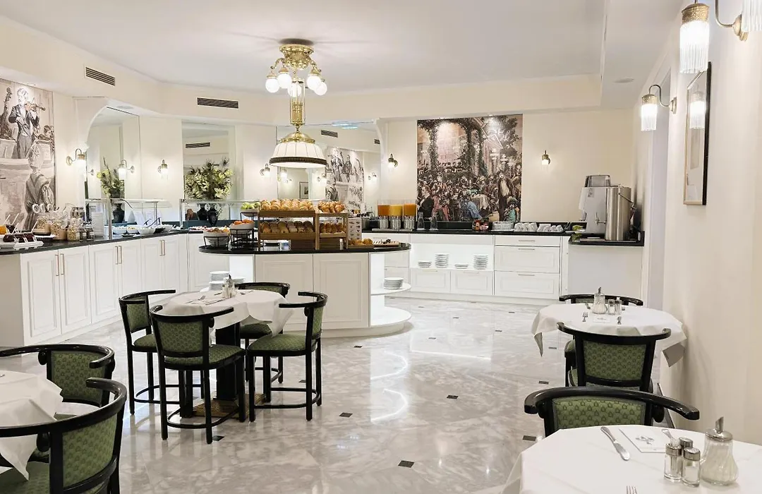 Hotel Johann Strauss-1
