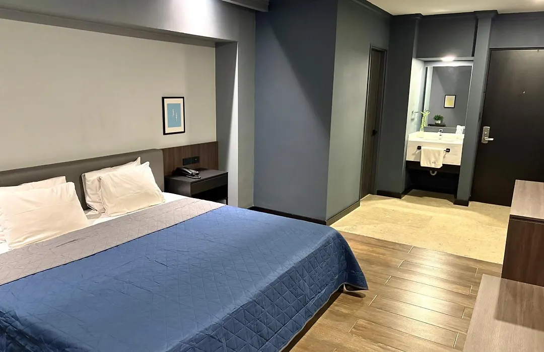 Hotel Le-Gar-1