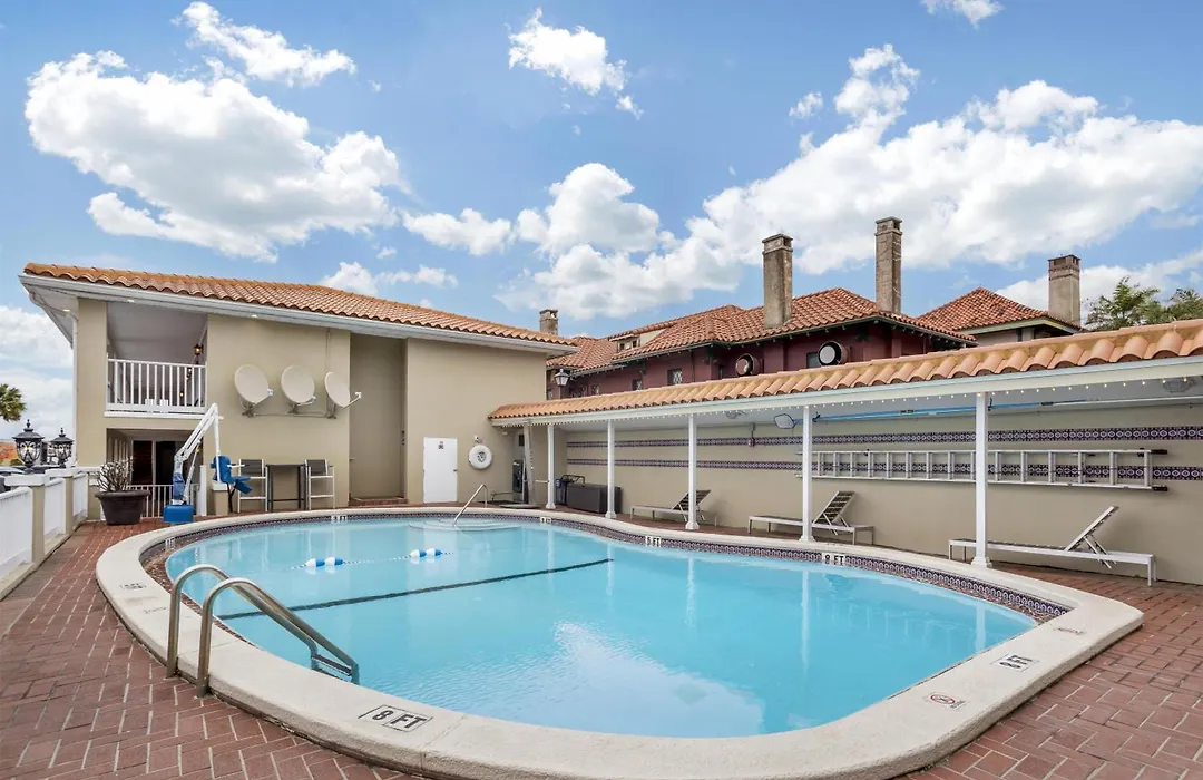 Best Western Historic Bayfront-1