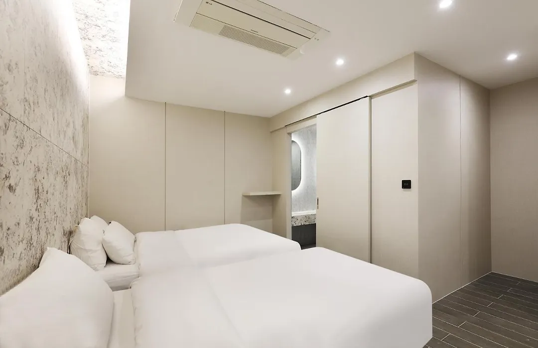 Hotel The Designers Jongro-1