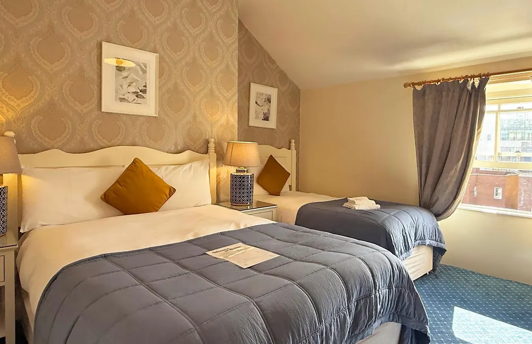 Baggot Court Townhouse-1