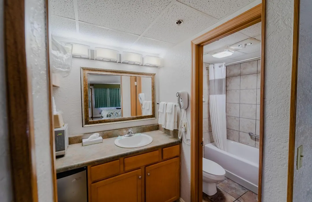 Accommodations By Willow Brook Lodge-1
