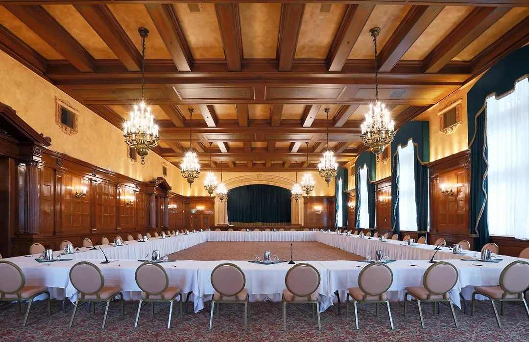 The Fort Garry Hotel, Spa And Conference Centre, An Ascend Collection Hotel-1