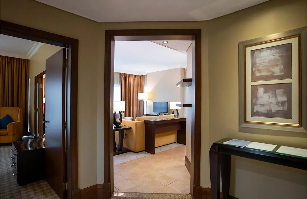 Sheraton Khalidiya Hotel-1