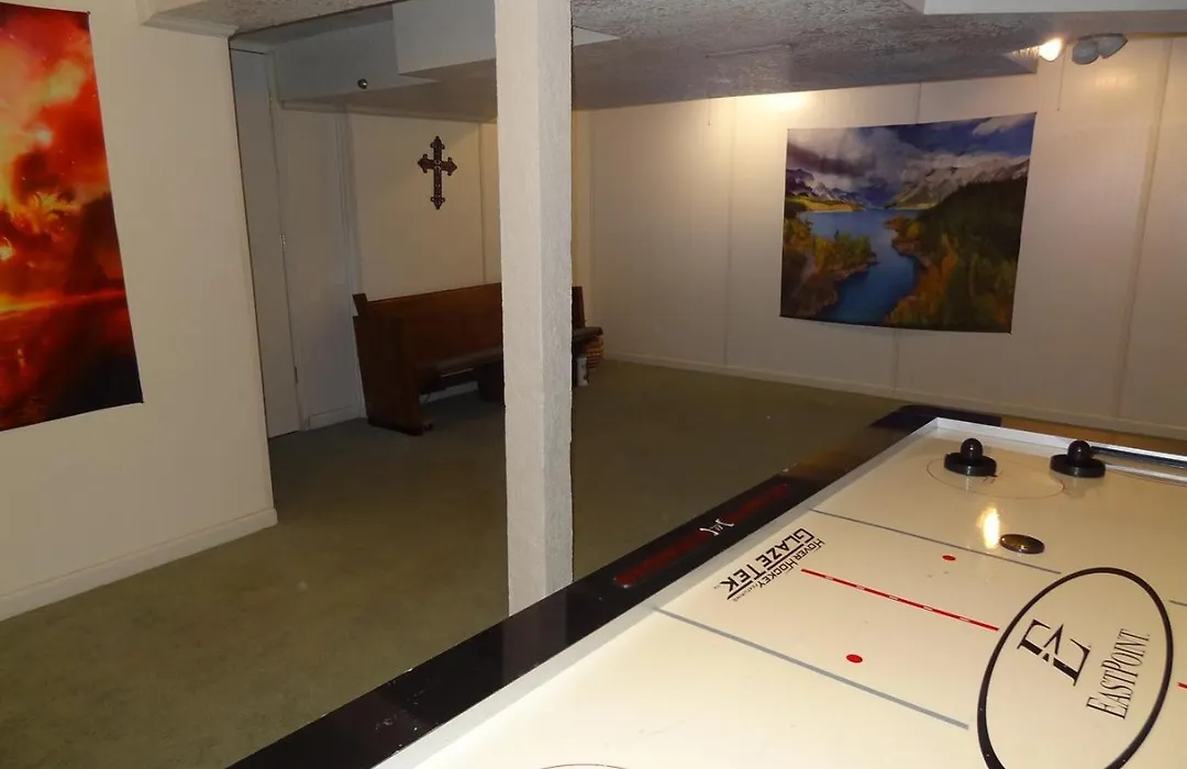 2 Blks St Marys 2 Main Fl Beds Bath Coveredbyfaith-1