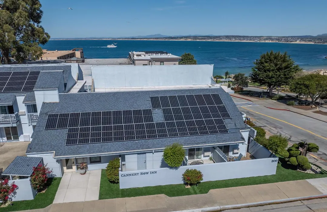 Cannery Row Inn-1