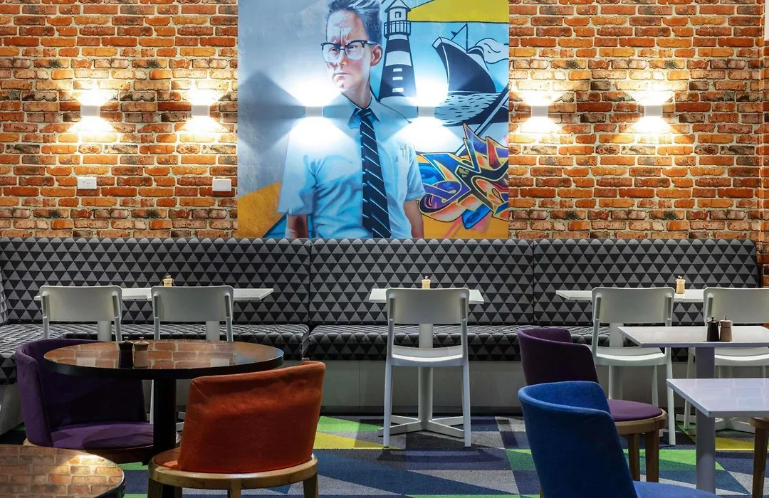 Ibis Styles Brisbane Elizabeth Street-1