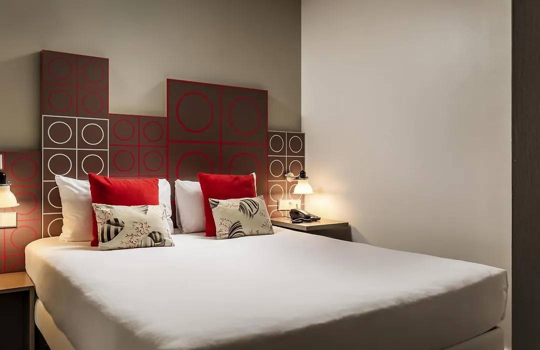 Ibis Styles Barcelona Centre-1
