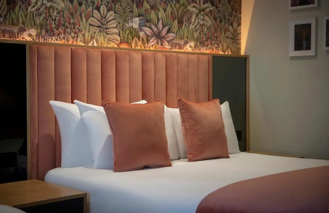 Hyde Hotel-1