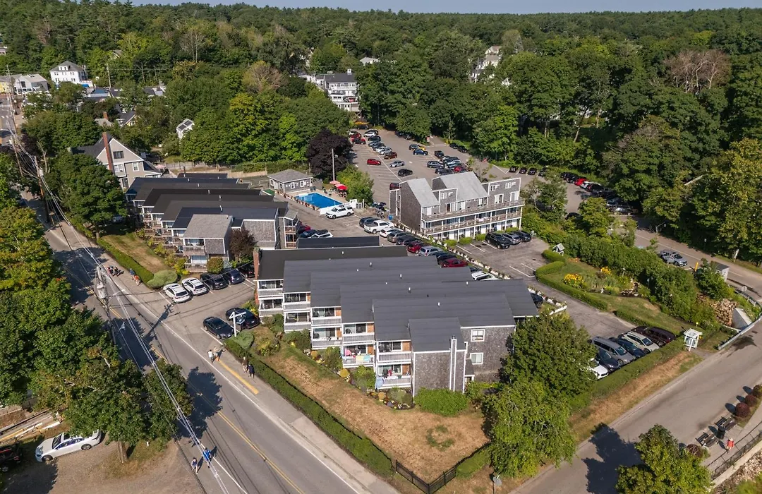 Aspinquid Resort-1