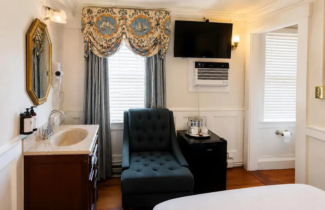 Bellevue House-1