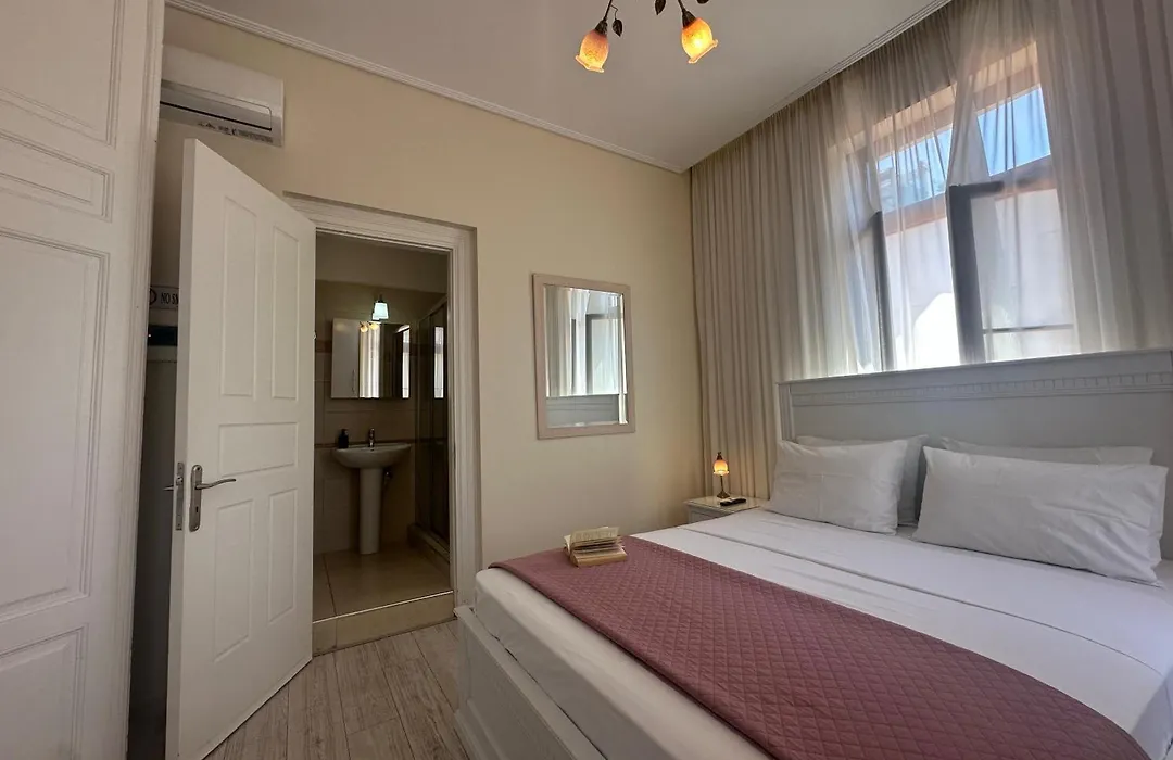 Theasis Athens-1
