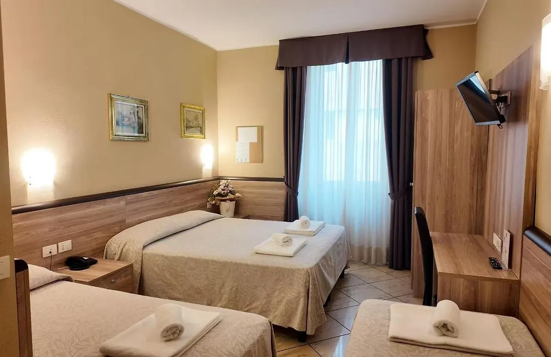Hotel Brianza-1