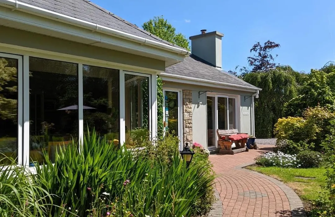Applecroft House-1