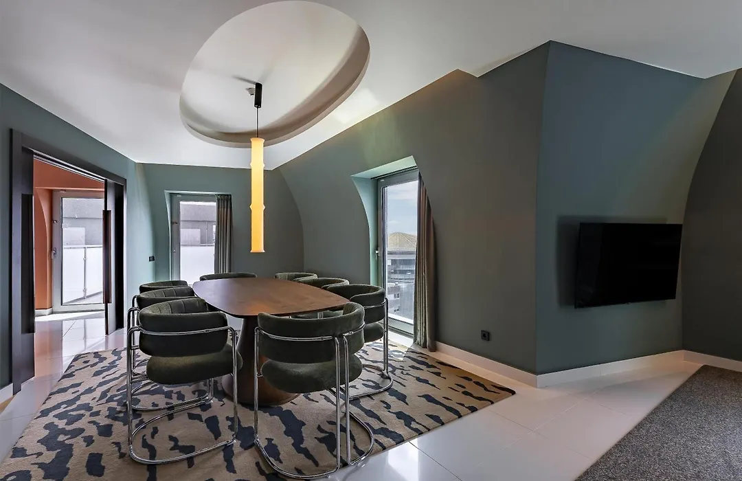 Cenica Porto Hotel, Curio Collection By Hilton-1